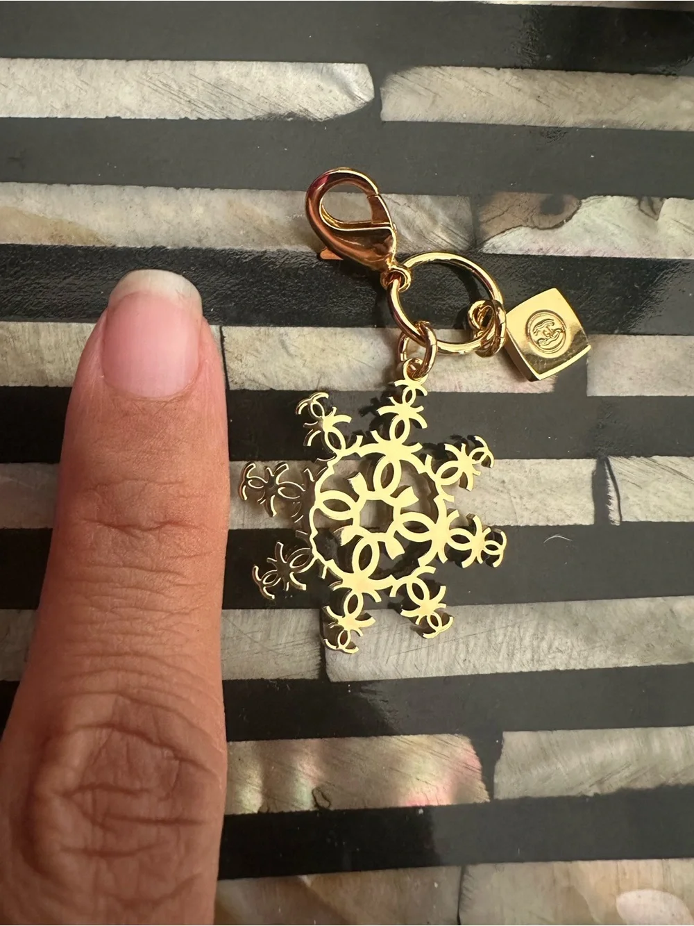 CHANEL Gold Snowflake CC Logo Key Charm